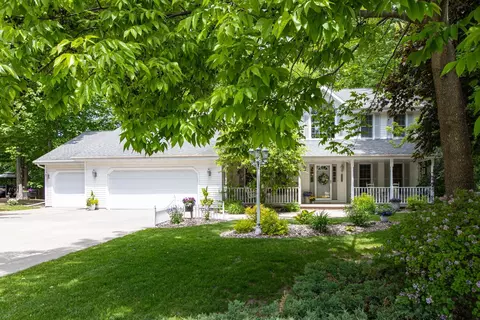 w5940 Moonflower Drive, Appleton, WI 54915