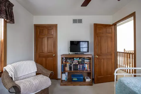 Bedroom - w5940 Moonflower Drive, Appleton, WI 54915 photo 3 of 6