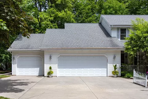 Exterior - w5940 Moonflower Drive, Appleton, WI 54915 photo 15 of 15