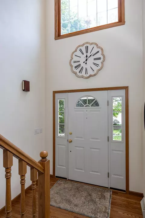 Entry Way - w5940 Moonflower Drive, Appleton, WI 54915 photo 5 of 5