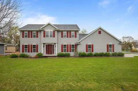 3663 Hickory Ridge Rd, Oshkosh, WI 54904
