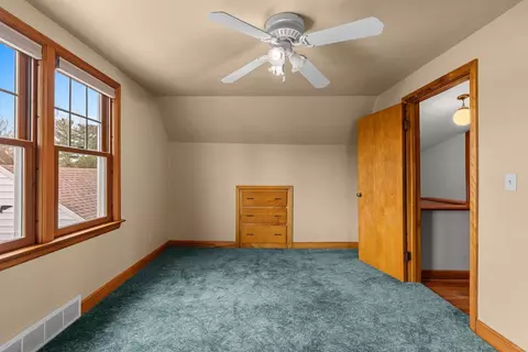 Bedroom - 2301 Carleton Ave, Appleton, WI 54915 photo 7 of 9