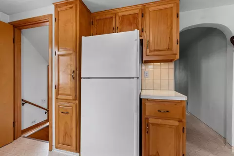 Kitchen - 2301 Carleton Ave, Appleton, WI 54915 photo 5 of 5
