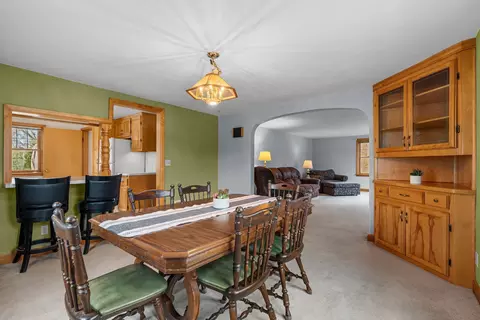 Dining - 2301 Carleton Ave, Appleton, WI 54915 photo 2 of 3