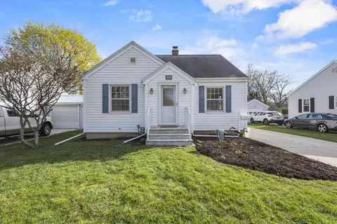1260 Mccormick St, Green Bay, WI 54301