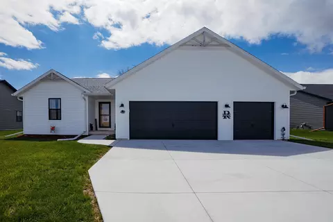 349 Prairie Fox St, North Fond Du Lac, WI 54937