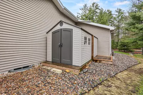 Exterior - 4775 Pine Ridge Trl, Abrams, WI 54101 photo 13 of 26