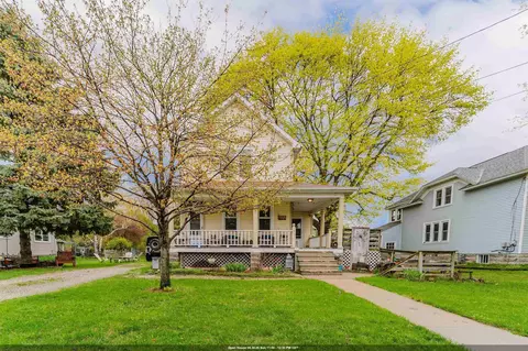 332 Rosalia St, Oshkosh, WI 54901