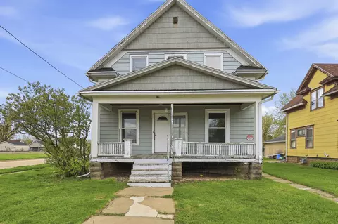 502 Adams St, Neenah, WI 54956