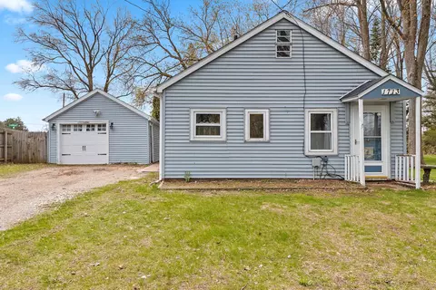 1713 Burns Ave, Green Bay, WI 54303