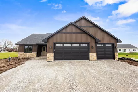 5096 Adalbert Ln, New Franken, WI 54229