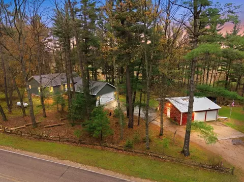 n6989 County Road A, Weyauwega, WI 54983