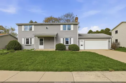 3113 N Peachtree Ln, Appleton, WI 54911