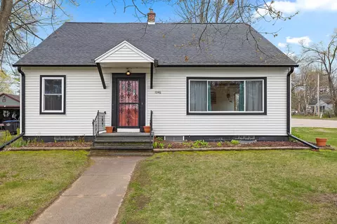 1046 S Lutz St, Shawano, WI 54166