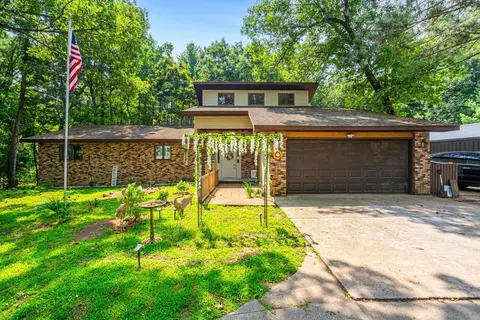 w4609 South Pearl Lake Road, Redgranite, WI 54970