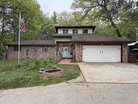 w4609 South Pearl Lake Road, Redgranite, WI 54970