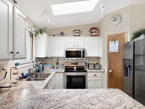 Kitchen - 2012 24th Ave, Menominee, MI 49858 photo 4 of 4