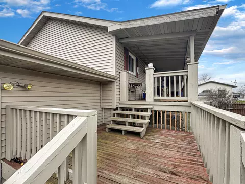 Exterior - 2012 24th Ave, Menominee, MI 49858 photo 3 of 11