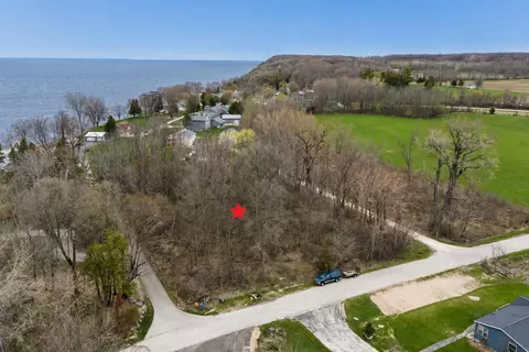 n bayshore road, Brussels, WI 54204