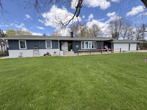 w8166 Belle Plaine Avenue, Shawano, WI 54166