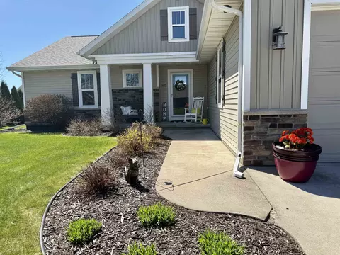 Other - 4873 W Jack Pine Ct, Appleton, WI 54913 photo 1 of 18
