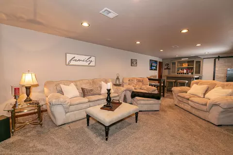 Living - 4873 W Jack Pine Ct, Appleton, WI 54913 photo 3 of 6