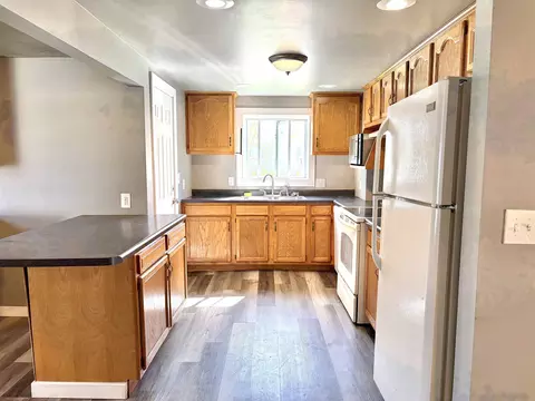 Kitchen - 326 E Wilson Ave, Appleton, WI 54915 photo 2 of 2