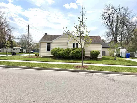 Exterior - 326 E Wilson Ave, Appleton, WI 54915 photo 1 of 1