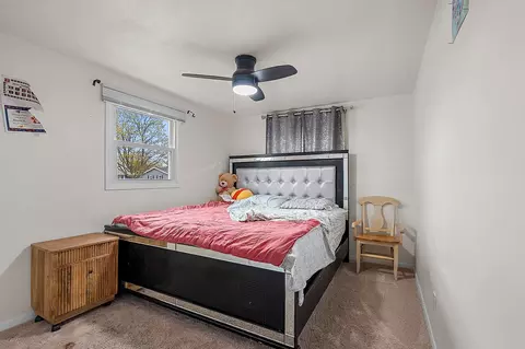 Bedroom - 1540 E Plaza Dr, Appleton, WI 54915 photo 5 of 8