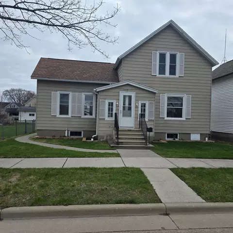 1132 Madison Ave, Marinette, WI 54143