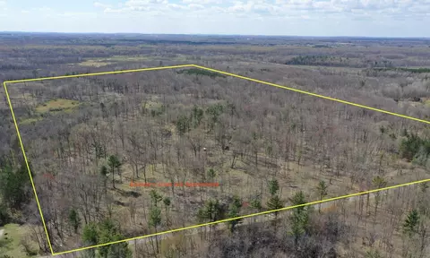 N10755 Ashley Road, Clintonville, WI 54929