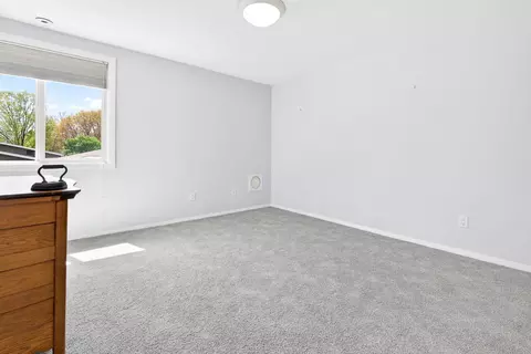 Bedroom - 1237 W Nicolet Cercle, Appleton, WI 54914 photo 6 of 7