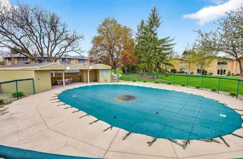 Exterior - 1237 W Nicolet Cercle, Appleton, WI 54914 photo 7 of 9