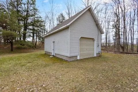 628 S Neenah Ave, Sturgeon Bay, WI 54235
