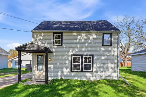 168 Gruenwald Ave, Neenah, WI 54956