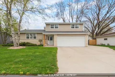 1512 Cormier Rd, Green Bay, WI 54313