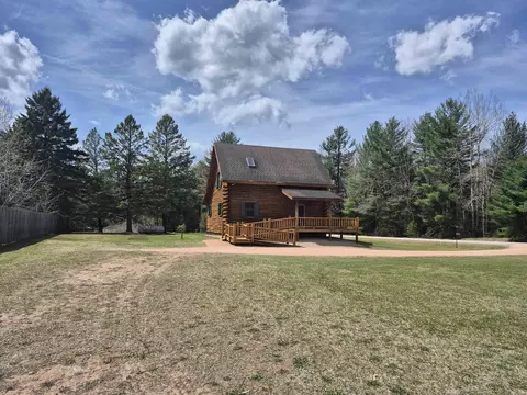 Exterior - 13331 Pine Rd, Suring, WI 54174 photo 8 of 9
