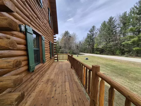 Exterior - 13331 Pine Rd, Suring, WI 54174 photo 4 of 9