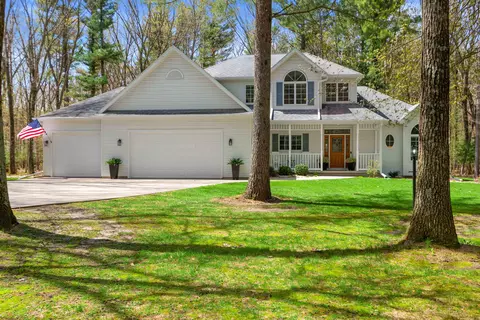 n1996 Majestic Pines Circle, Wautoma, WI 54982