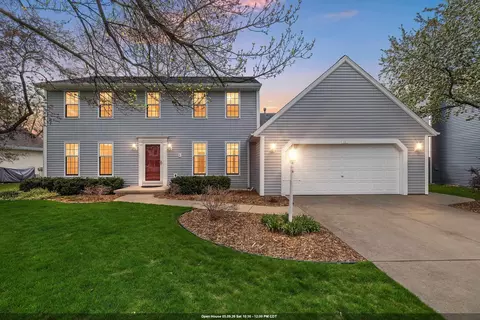 809 Spooner Ct, De Pere, WI 54115