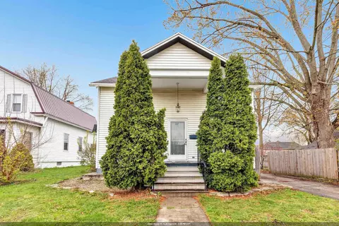 108 N Winnebago St, De Pere, WI 54115