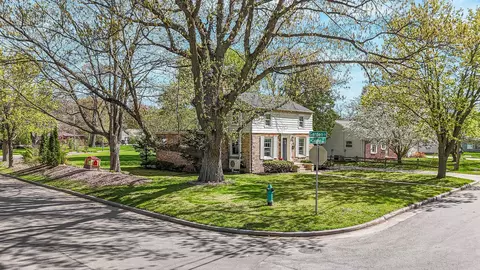 Exterior - 1026 W Calumet St, Appleton, WI 54915 photo 5 of 6