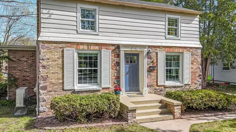 Exterior - 1026 W Calumet St, Appleton, WI 54915 photo 6 of 6