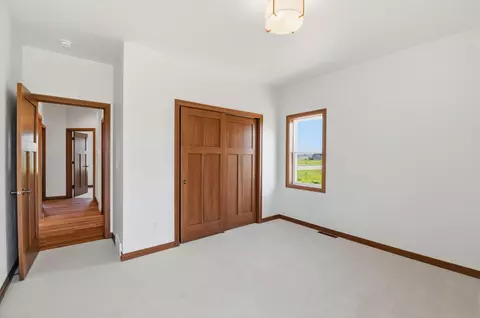 Bedroom - 264 Kerrigan Dr, Wrightstown, WI 54180 photo 5 of 9
