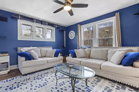 Living - 1305 W Lawrence St, Appleton, WI 54914 photo 4 of 5