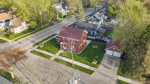View/Area - 1305 W Lawrence St, Appleton, WI 54914 photo 4 of 11