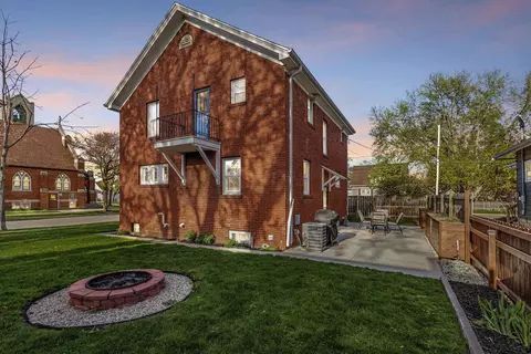 Exterior - 1305 W Lawrence St, Appleton, WI 54914 photo 10 of 13