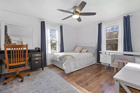 Bedroom - 1305 W Lawrence St, Appleton, WI 54914 photo 1 of 5