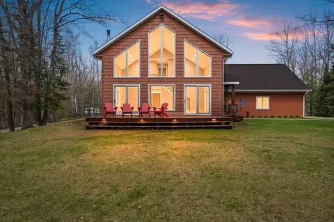 9232 W Lake Dr, Pound, WI 54161