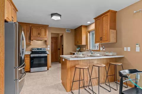 Kitchen - w5894 Sweet Clover Drive, Appleton, WI 54915 photo 4 of 5